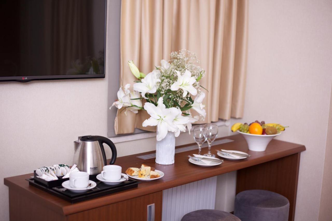 The Coach Hotel Istanbul Exterior foto