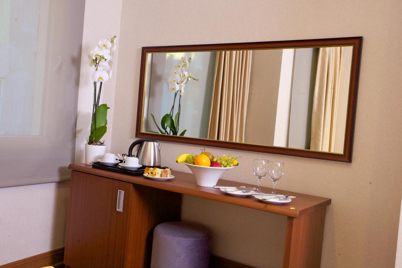 The Coach Hotel Istanbul Exterior foto