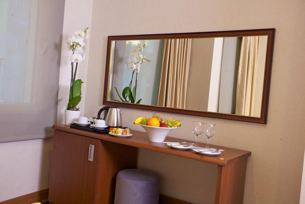 The Coach Hotel Istanbul Exterior foto